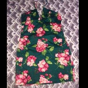 Forever 21 Green Floral V Neck Dress